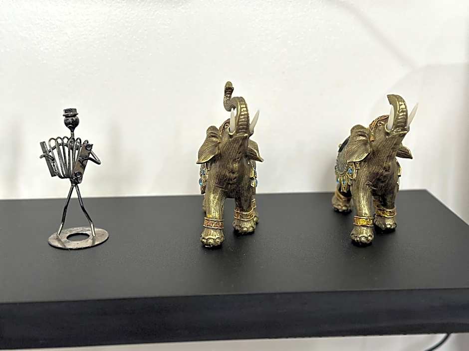 Almond drive Condo Cozy 1BR Talisay