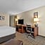 Comfort Inn City of Natural Lakes