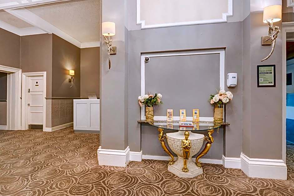 Liverpool Aigburth Hotel By Belvilla