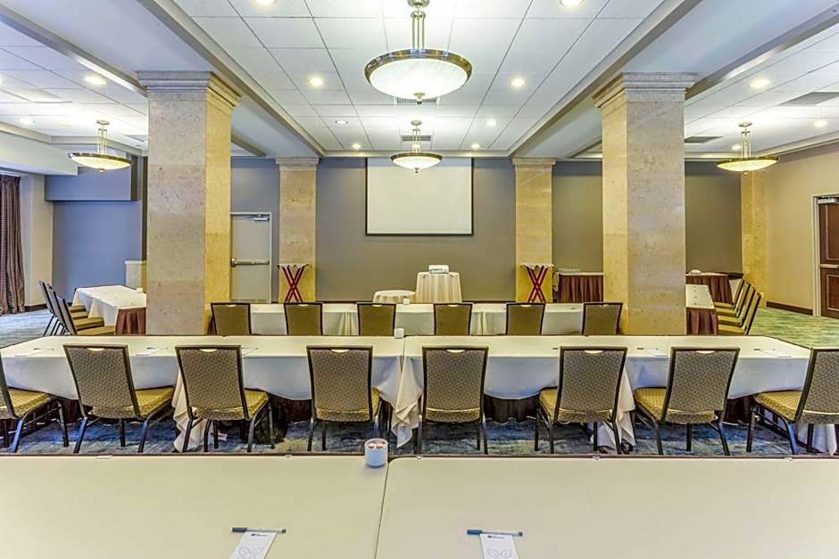 Hilton Garden Inn Indianapolis Downtown