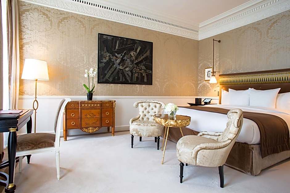 La Réserve Paris Hotel & Spa