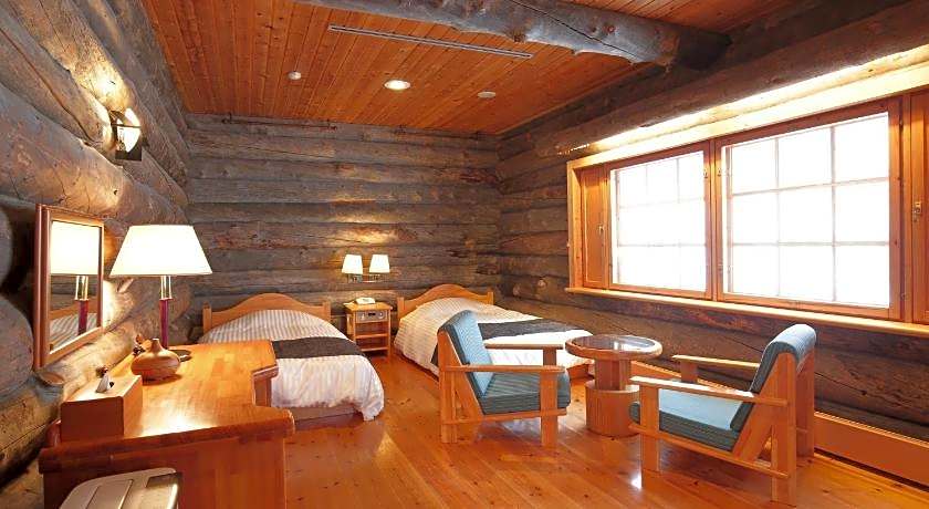 Log Hotel The Maple Lodge