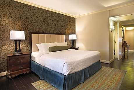 Executive King Room