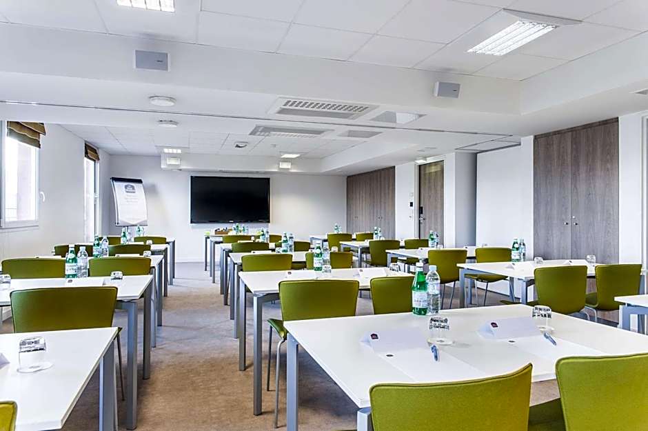 Best Western Plus Paris Velizy