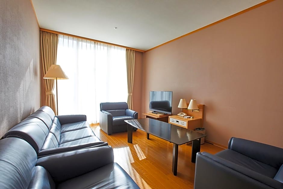 Kamogawa Country Hotel