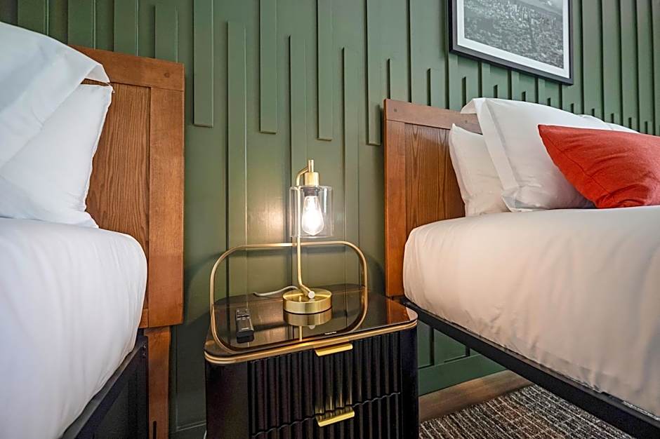 Bodega Coast Inn and Suites