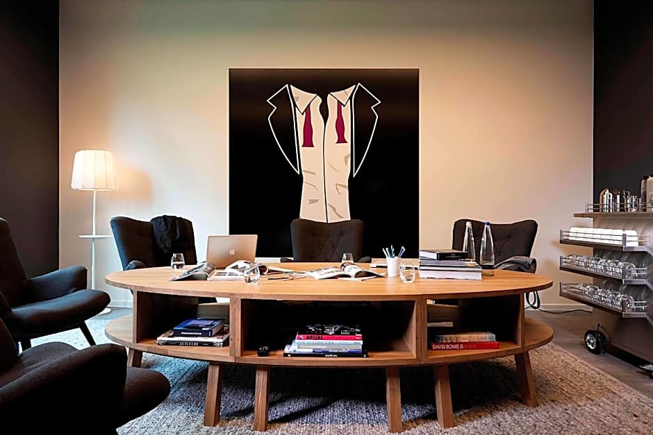 Moxy by Marriott Munich Airport