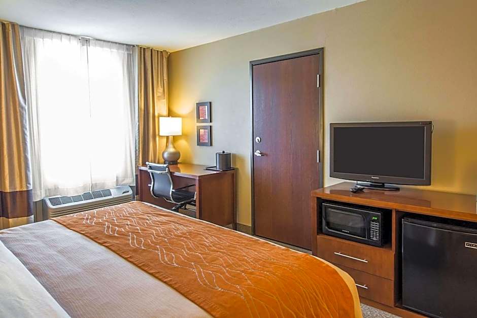 Comfort Inn & Suites Spokane Valley