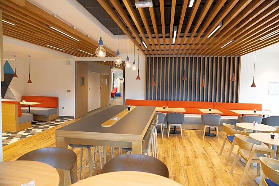 Holiday Inn Express Caen - Epron By IHG