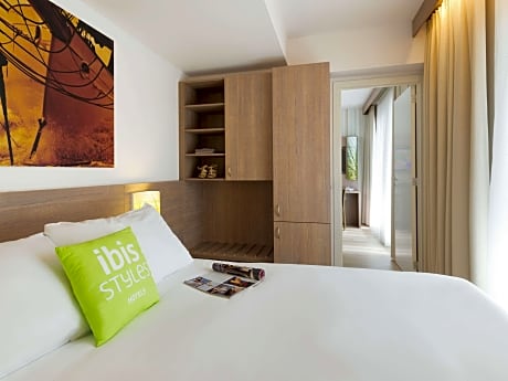 Family Suite with 2 separate rooms