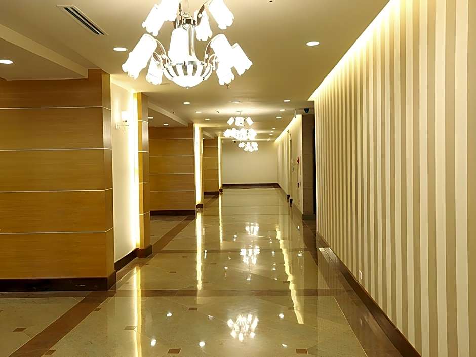Majestic - Mong Cai Hotel