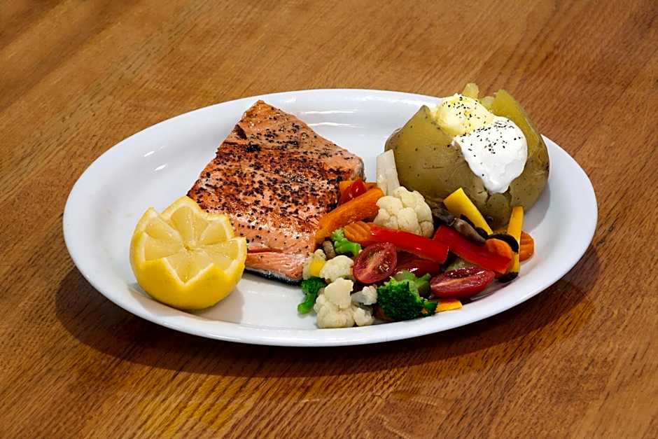 Ramada by Wyndham Keystone Near Mt Rushmore