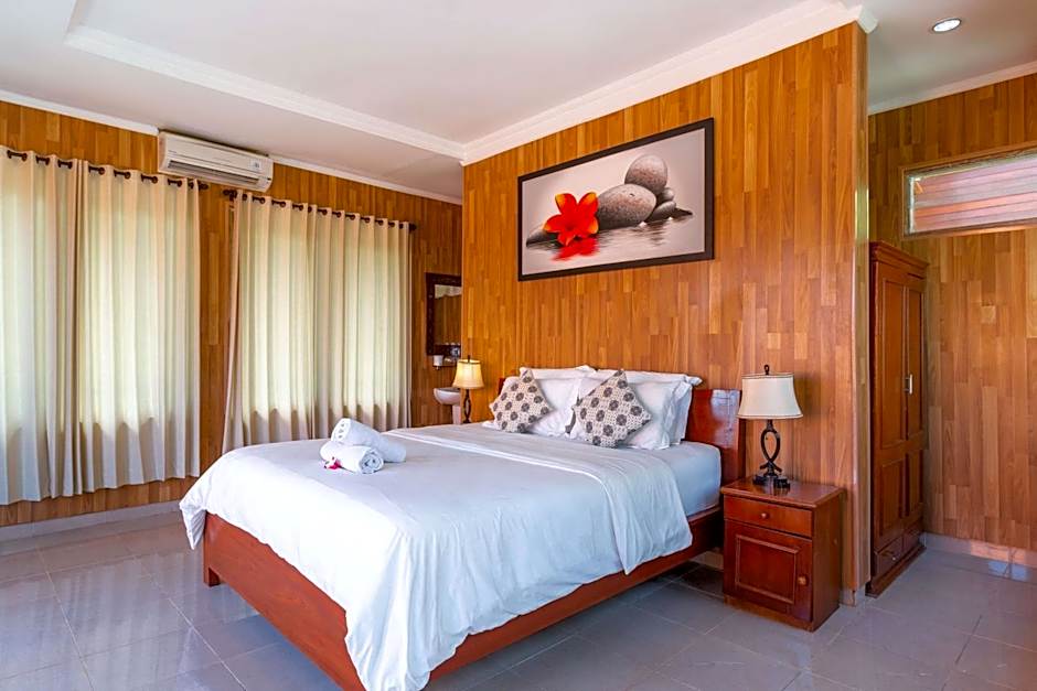 Ware Ware Surf Bungalow Lembongan