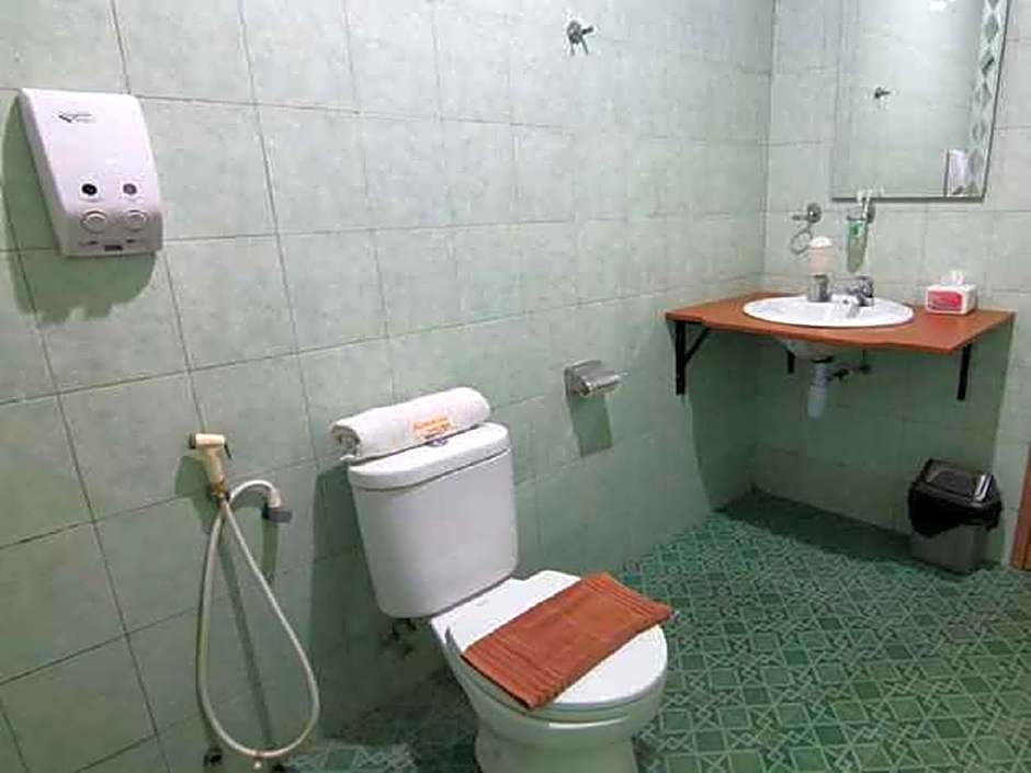 Hotel Signature Mandala Kencana