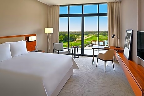 GRAND EXECUTIVE SUITE GOLF VIEW WITH BREAKFAST