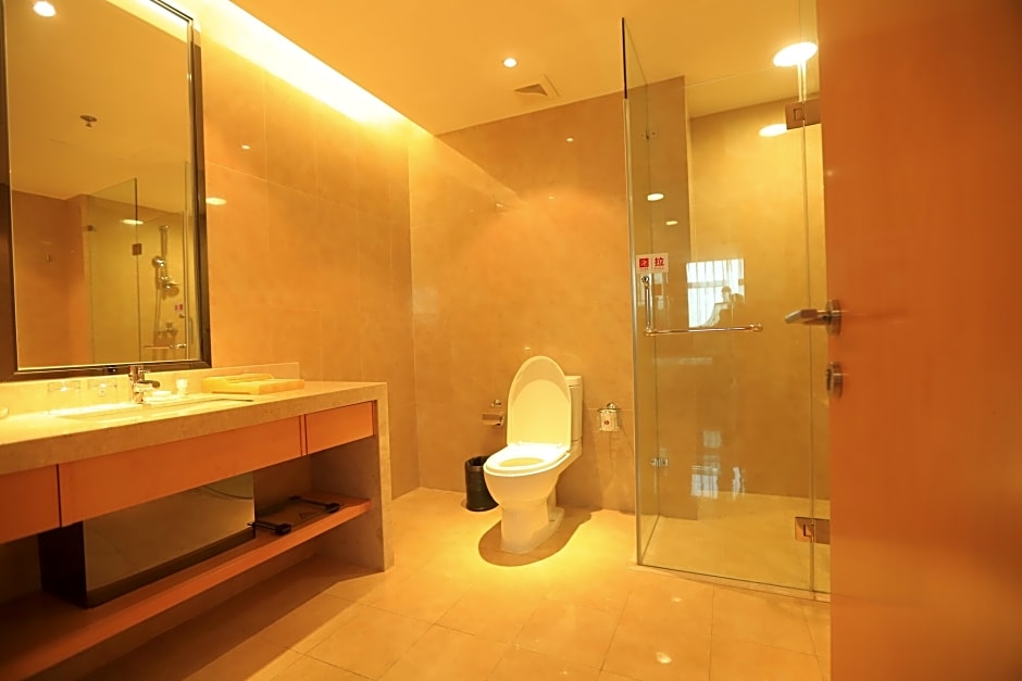 Ramada Plaza Chuzhou