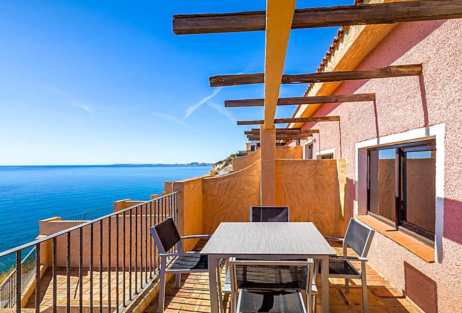 Occidental Pueblo Acantilado