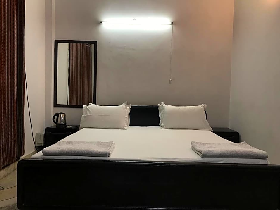 Tatvamasi Homestay