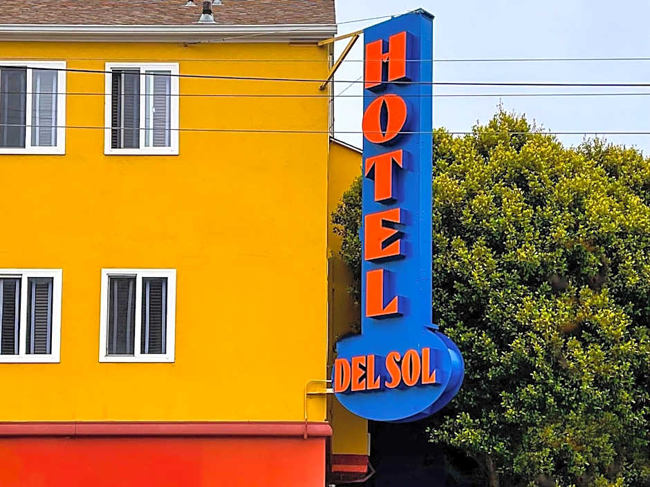 Hotel Del Sol