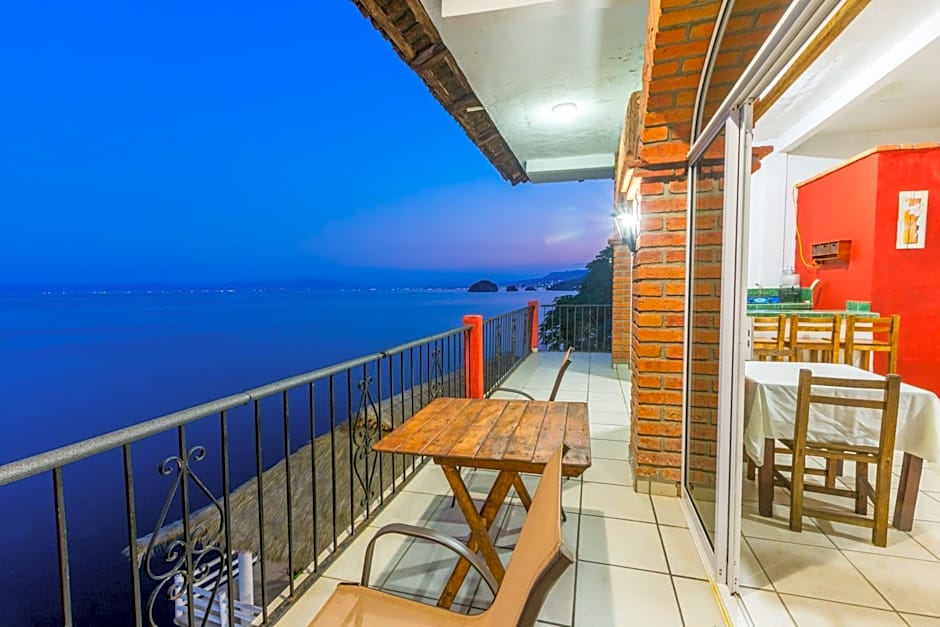 Traditional Sierra Leon Oceanfront Rooms - Adults Only