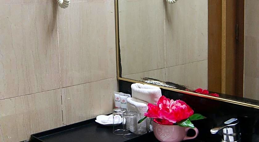 Tang Dynasty Hotel