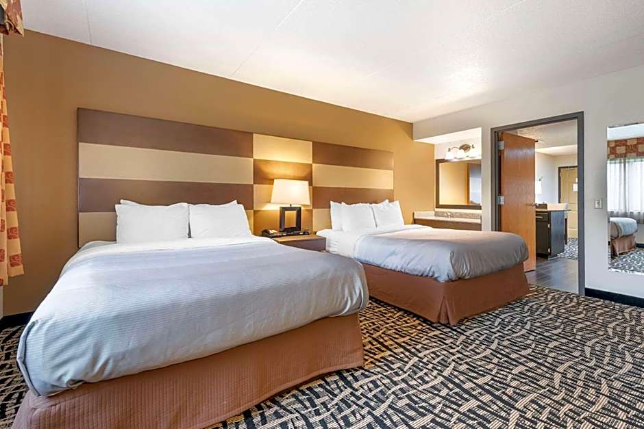 Quality Inn And Suites Rochester