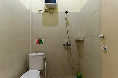 RedDoorz Syariah near Transmart Jambi 2