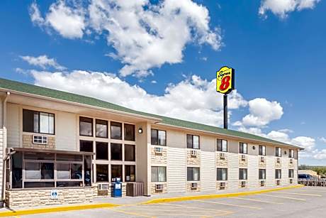 Super 8 by Wyndham Livingston