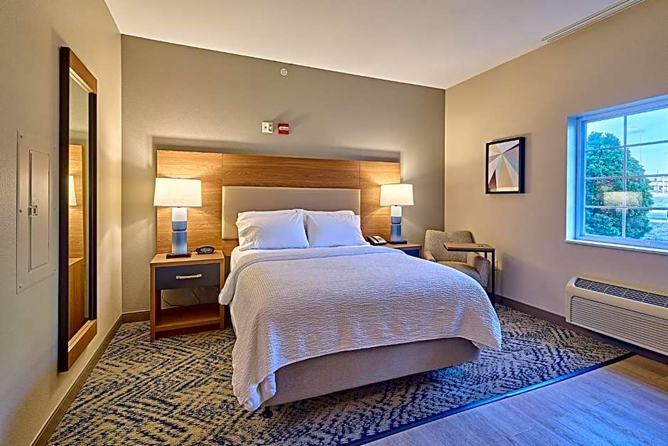 Candlewood Suites Peoria At Grand Prairie Hotel By IHG