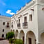 Meson De La Merced Hotel & Suites