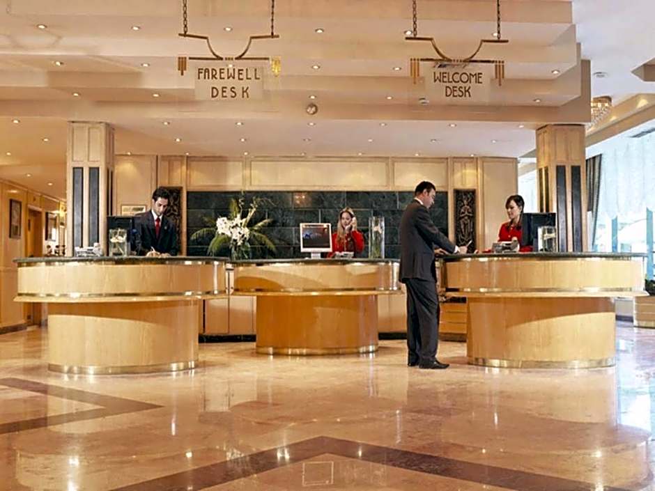 Cairo Pyramids Hotel