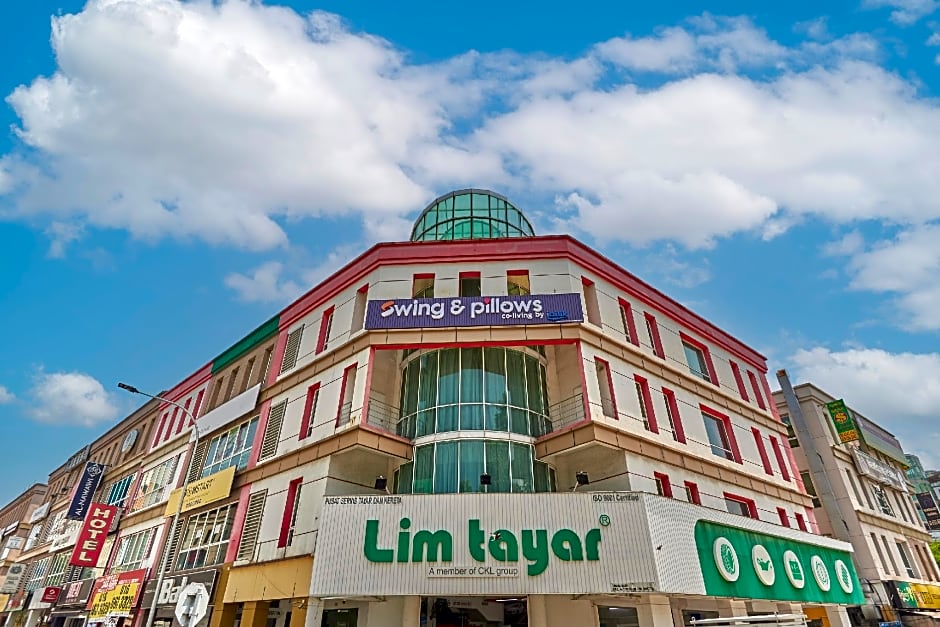 Swing & Pillows @ PJ KD