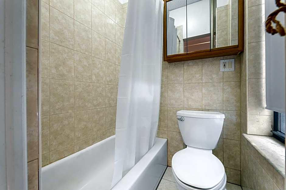 West 30th Street Guest House