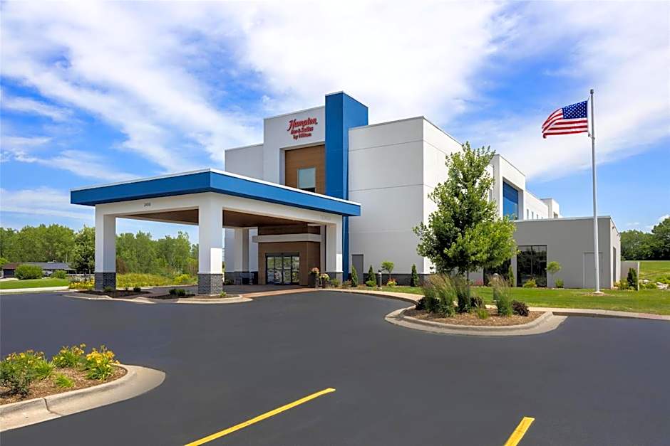 Hampton Inn By Hilton & Suites Moline-Quad City International Airport, Il