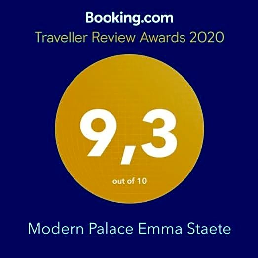 Modern Palace Emma Staete