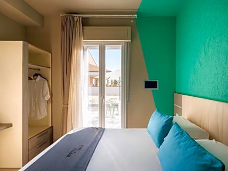 Double Room with Terrace