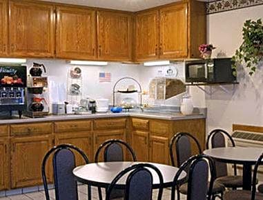 Super 8 by Wyndham Aransas Pass