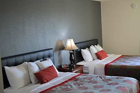 Queen Room with Two Queen Beds - Non-Smoking