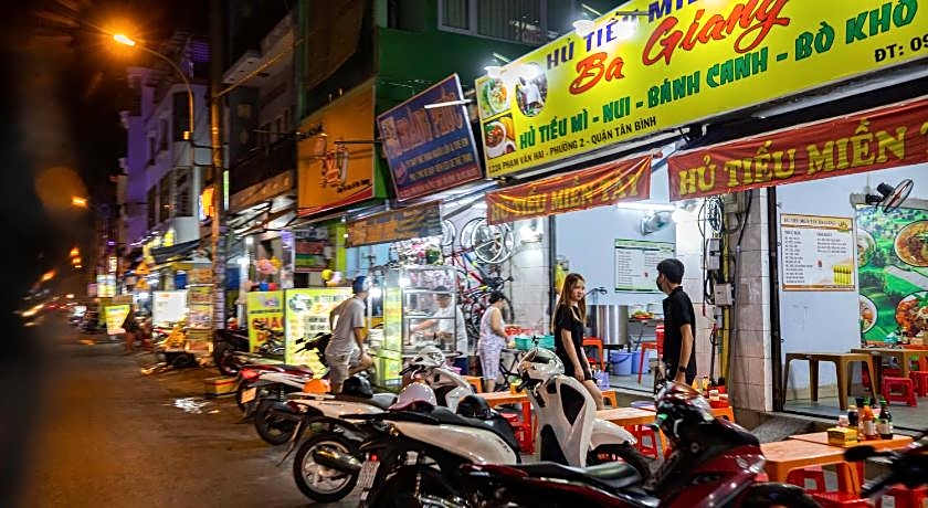 Airport Saigon Hotel