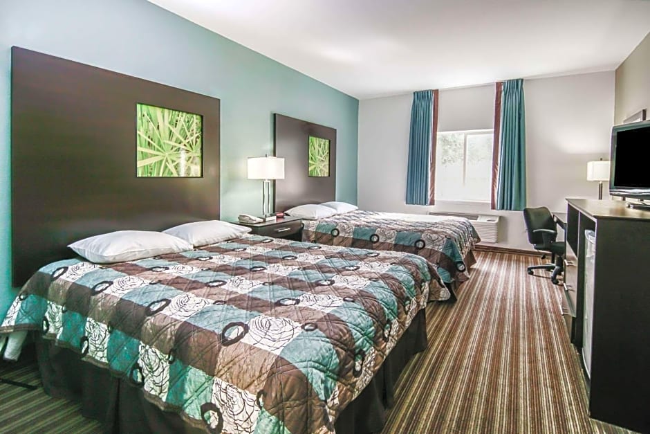 Super 8 by Wyndham Brenham TX