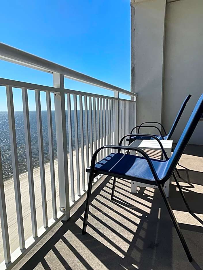 South Beach Biloxi Hotel & Suites