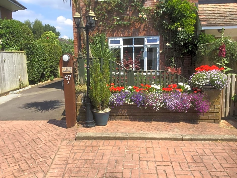 Albertine ,A warm welcome awaits you ,Offering room only or bed and breakfast ,Ideal location for Solent Way ,High Street ,Isle of Wight ,New Forest