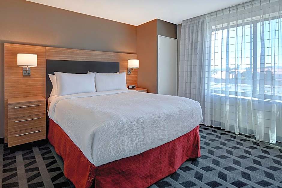 TownePlace Suites by Marriott Las Vegas Airport South