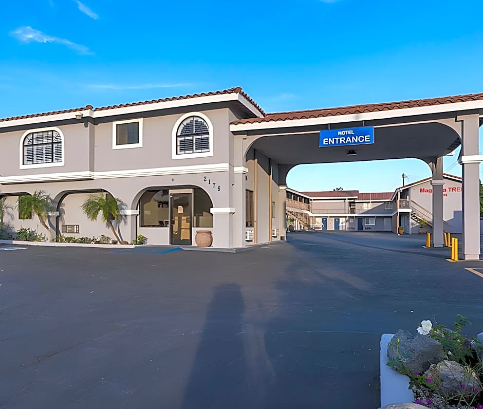 MAGNOLIA TREE HOTEL IN ANAHEIM
