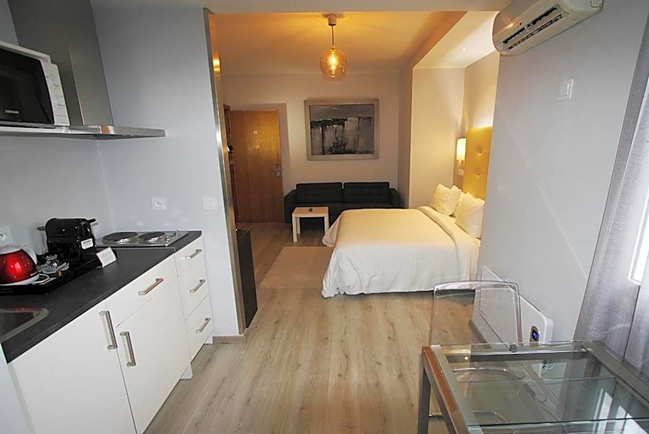 Casablanca Suites & Spa