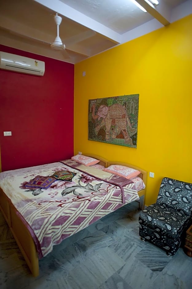 Ganpati Guest House
