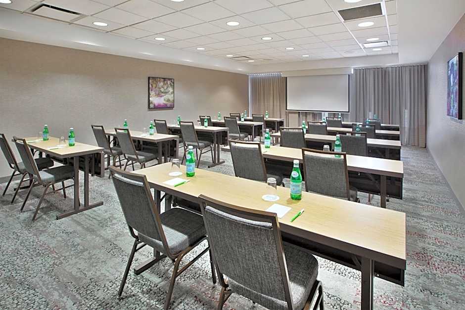 Courtyard by Marriott Somerset