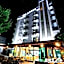 White Tourist Hotel