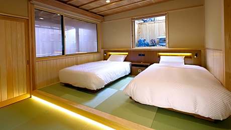 Deluxe Japanese-Style Room with Open-Air Bath