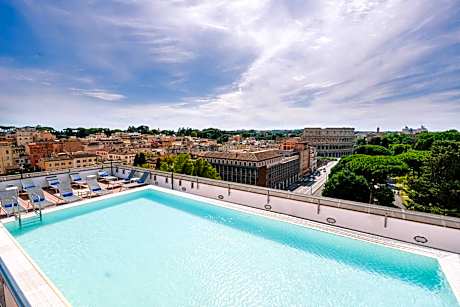 Mercure Rome Colosseum Centre